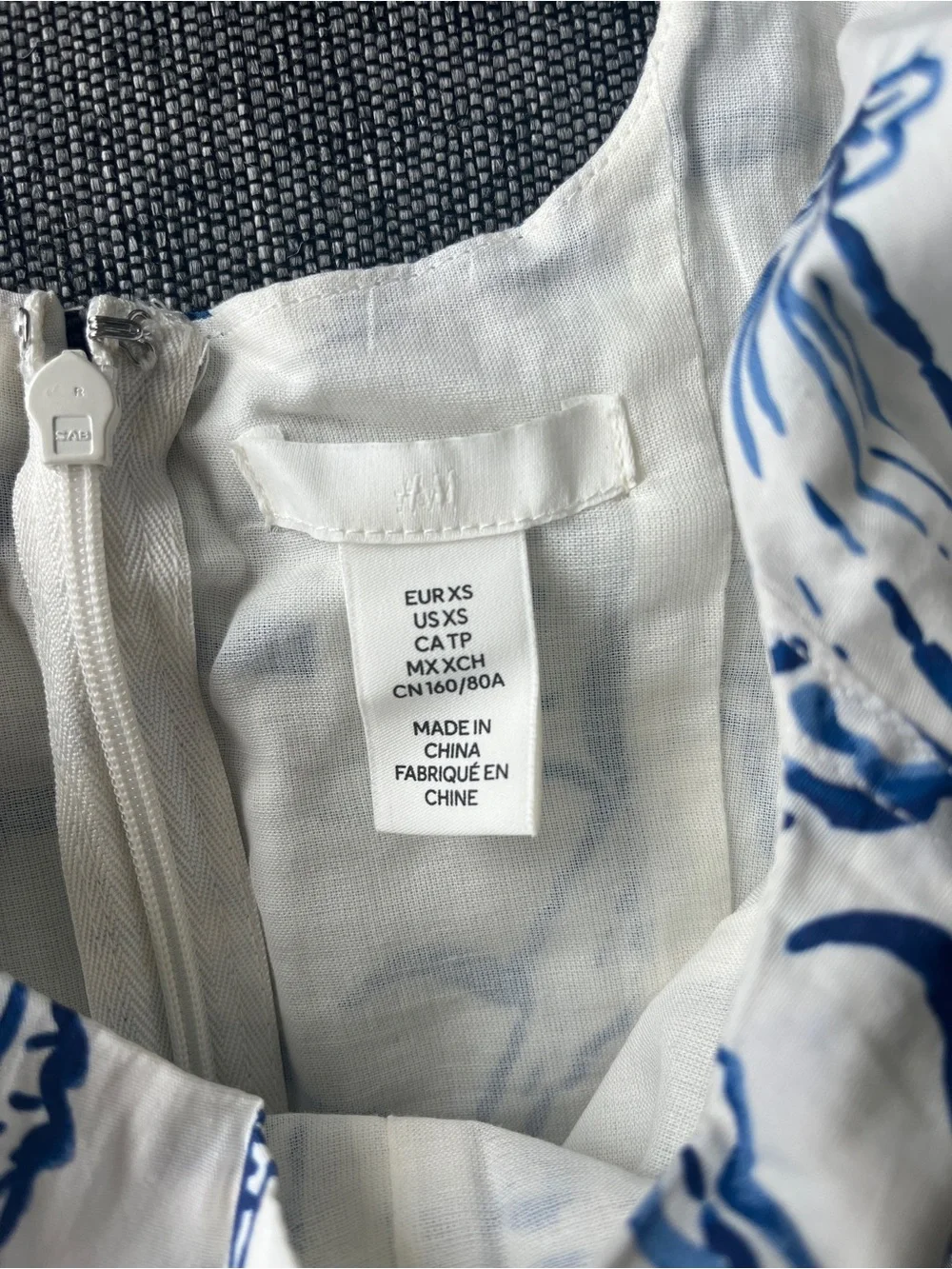 H&M White Dress with Navy Shell Print - Picture 4 of 4